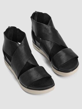Eileen Fisher Sport Tumbled Leather Sneaker Sandal 10
